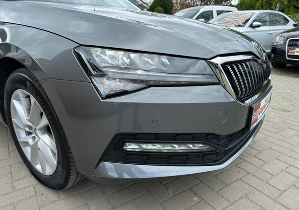 Skoda Superb cena 129000 przebieg: 19000, rok produkcji 2023 z Krzywiń małe 781